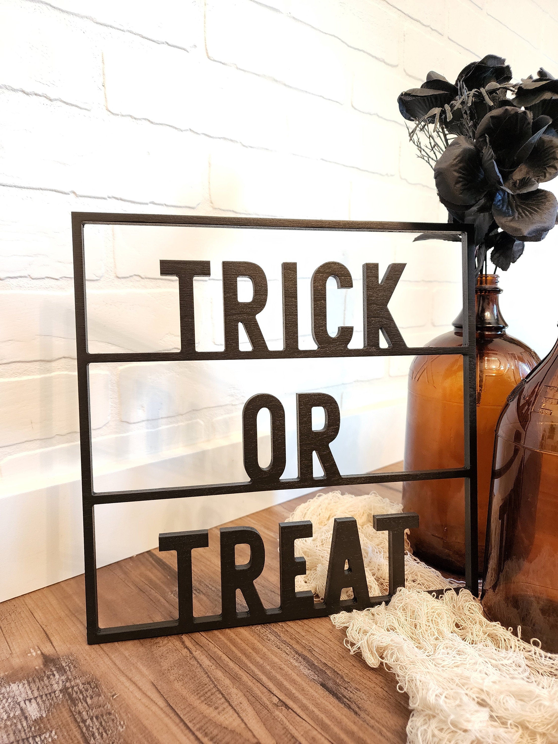 Stay Spooky Witches Sign, Spooky Vibes, Halloween Decor, Halloween Wood Sign, Halloween Door Sign, Trick Or Treat Sign, Halloween Wall Art