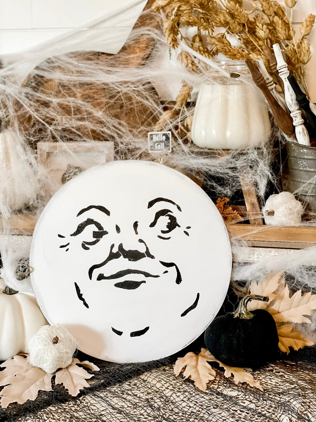 Man In the moon sign, Halloween decor, Halloween sign, fall sign, Falloween, man in the moon, fall mantle, Halloween shelf, Halloween