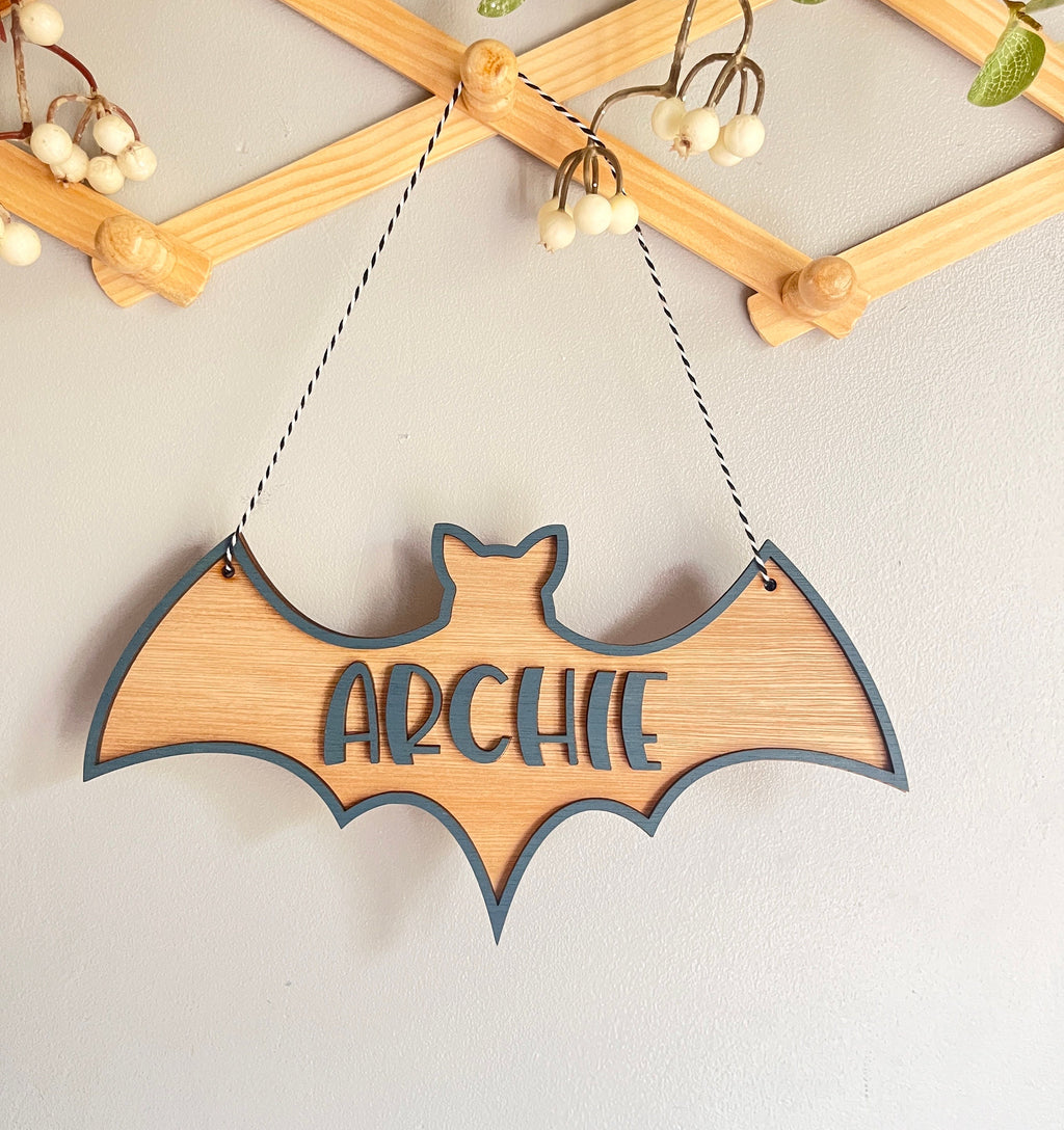 Halloween name sign party decorations bat sign for Halloween gift decorations Halloween wall decor personalised name decor for kids party