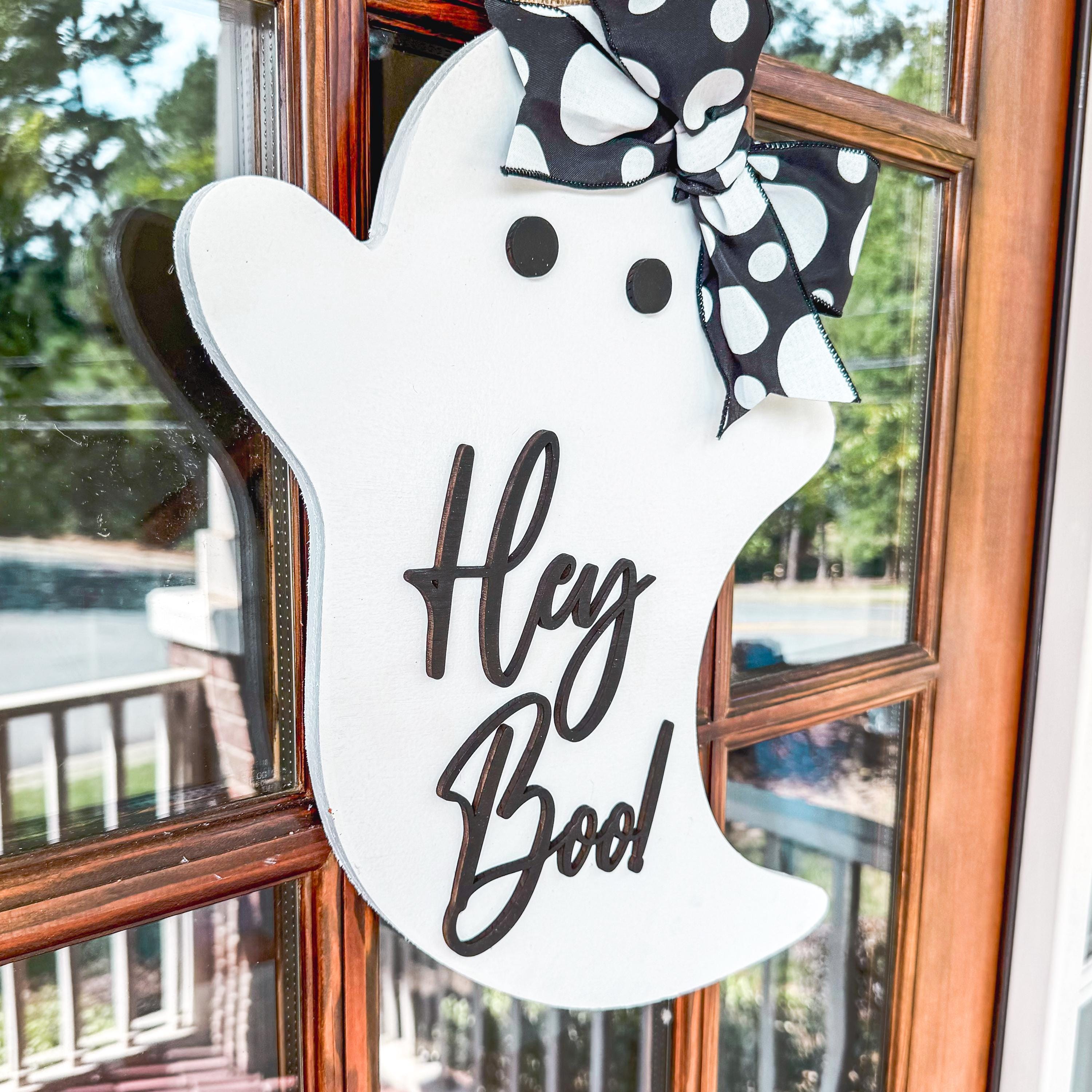 Ghost Door Hanger | Halloween Door Hanger | Hey Boo Ghost Door Hanger | Front door decor | Wooden Door Hanger | Pumpkin Fall Door Sign