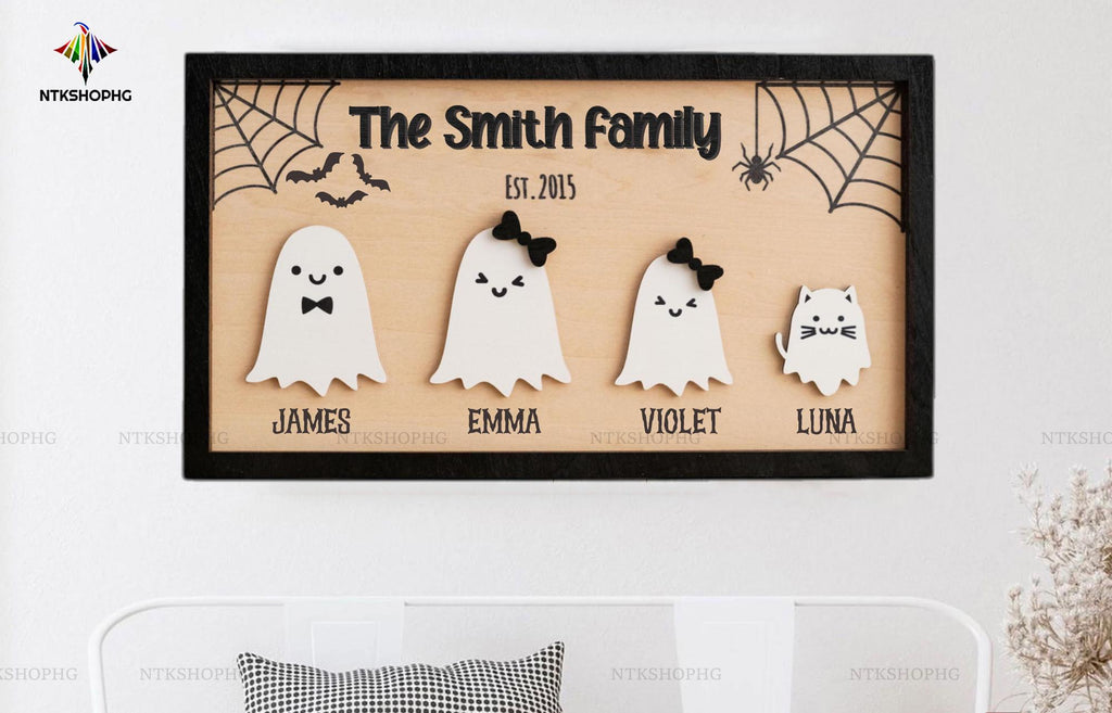 Personalized Wooden Halloween Table Decor for Festive Autumn, Custom Ghost Family Sign Halloween Gift for Mom, Grandma, Pet Lover